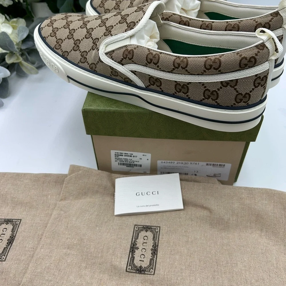 Men's Gucci, GG Supreme, slip on canvas sneakers size 13 made in Italy